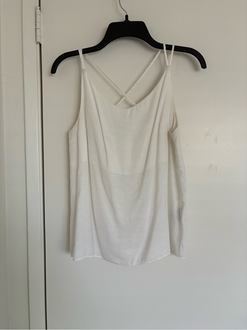 SPAO Classic White Women's Cami Tank Top